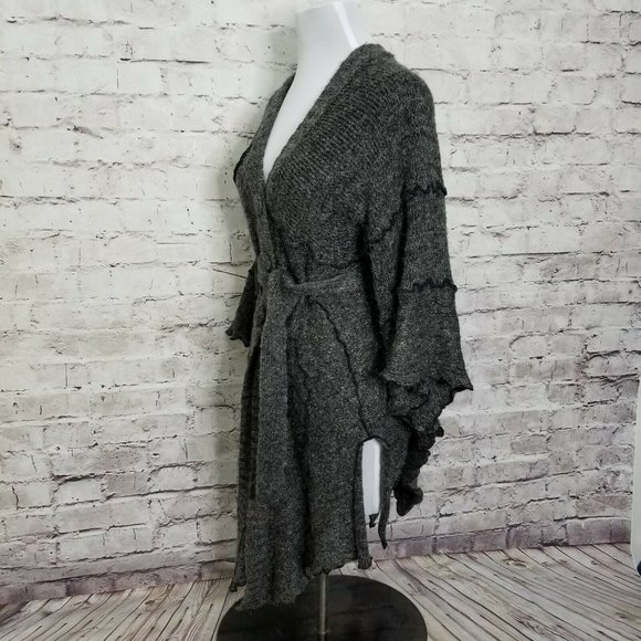 Pretty Angel Knit Crochet Asym Hem Duster Cardigan - Picture 4 of 5